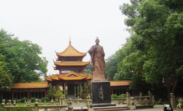 建科学子-----湖南汨罗屈子祠研学之旅