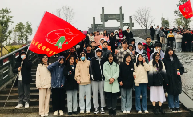 君山航校,君山航空,航空,航空服务,电商,电子商务,机电,机电设备维修与安装,旅管,旅游服务与管理,平面设计,计算机应用,建筑工程施工,对口升学,岳阳建科,岳阳建设科技