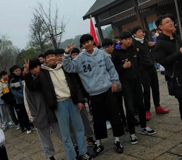 君山航校,君山航空,航空,航空服务,电商,电子商务,机电,机电设备维修与安装,旅管,旅游服务与管理,平面设计,计算机应用,建筑工程施工,对口升学,岳阳建科,岳阳建设科技