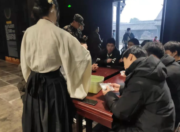 君山航校,君山航空,航空,航空服务,电商,电子商务,机电,机电设备维修与安装,旅管,旅游服务与管理,平面设计,计算机应用,建筑工程施工,对口升学,岳阳建科,岳阳建设科技