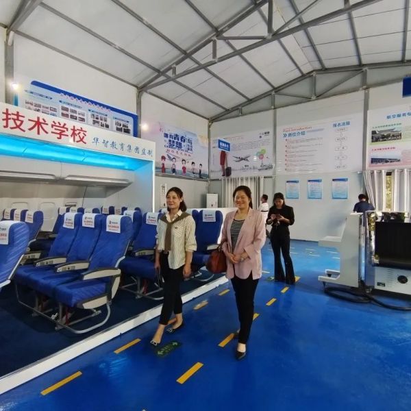 君山航校,君山航空,航空,航空服务,电商,电子商务,机电,机电设备维修与安装,旅管,旅游服务与管理,平面设计,计算机应用,建筑工程施工,对口升学,岳阳建科,岳阳航空科技