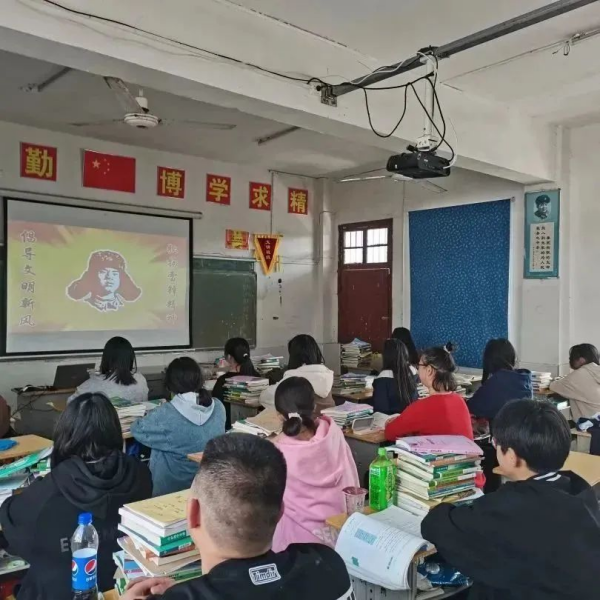 君山航校,君山航空,航空,航空服务,电商,电子商务,机电,机电设备维修与安装,旅管,旅游服务与管理,平面设计,计算机应用,建筑工程施工,对口升学,岳阳建科,岳阳航空科技